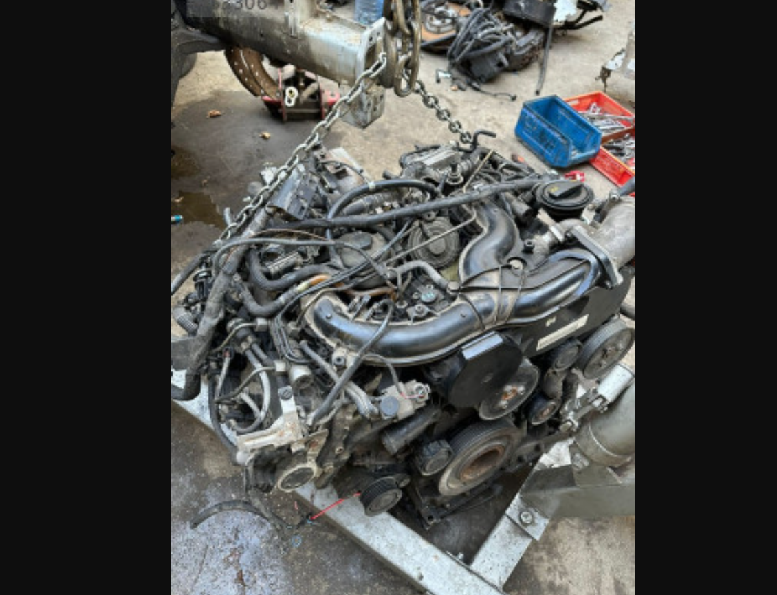 AUDİ Q7 3.0 DİZEL KOMPLE MOTOR