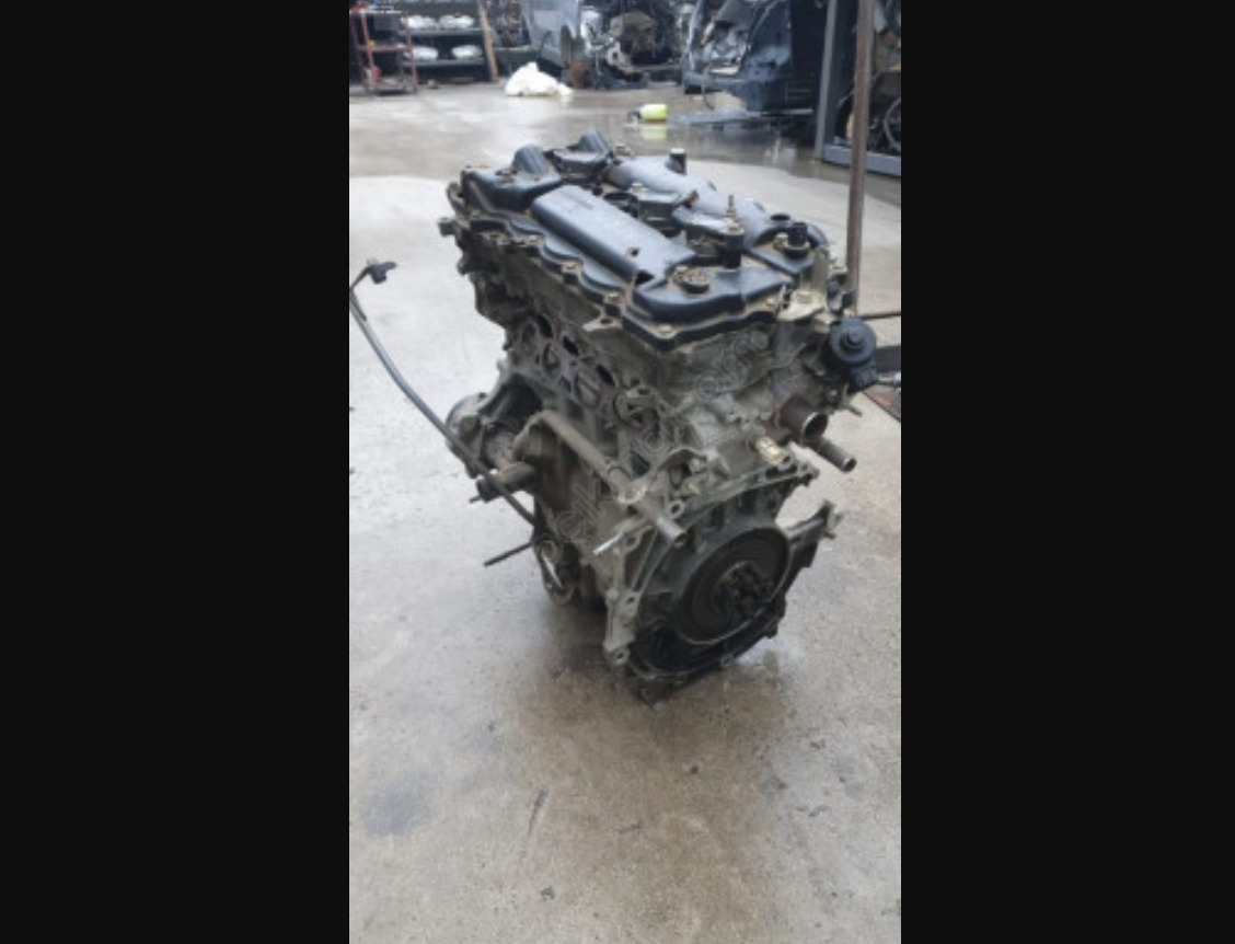 toyota auris 2014 1.33 komple motor